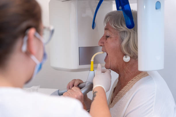 Best Holiday Emergency Dentist in Corning, CA